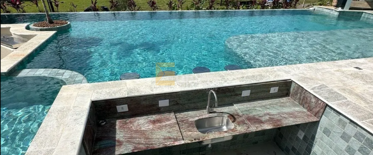 Casa em condomínio à venda no Condomínio Fazenda Serra Azul I em Itupeva/SP:
