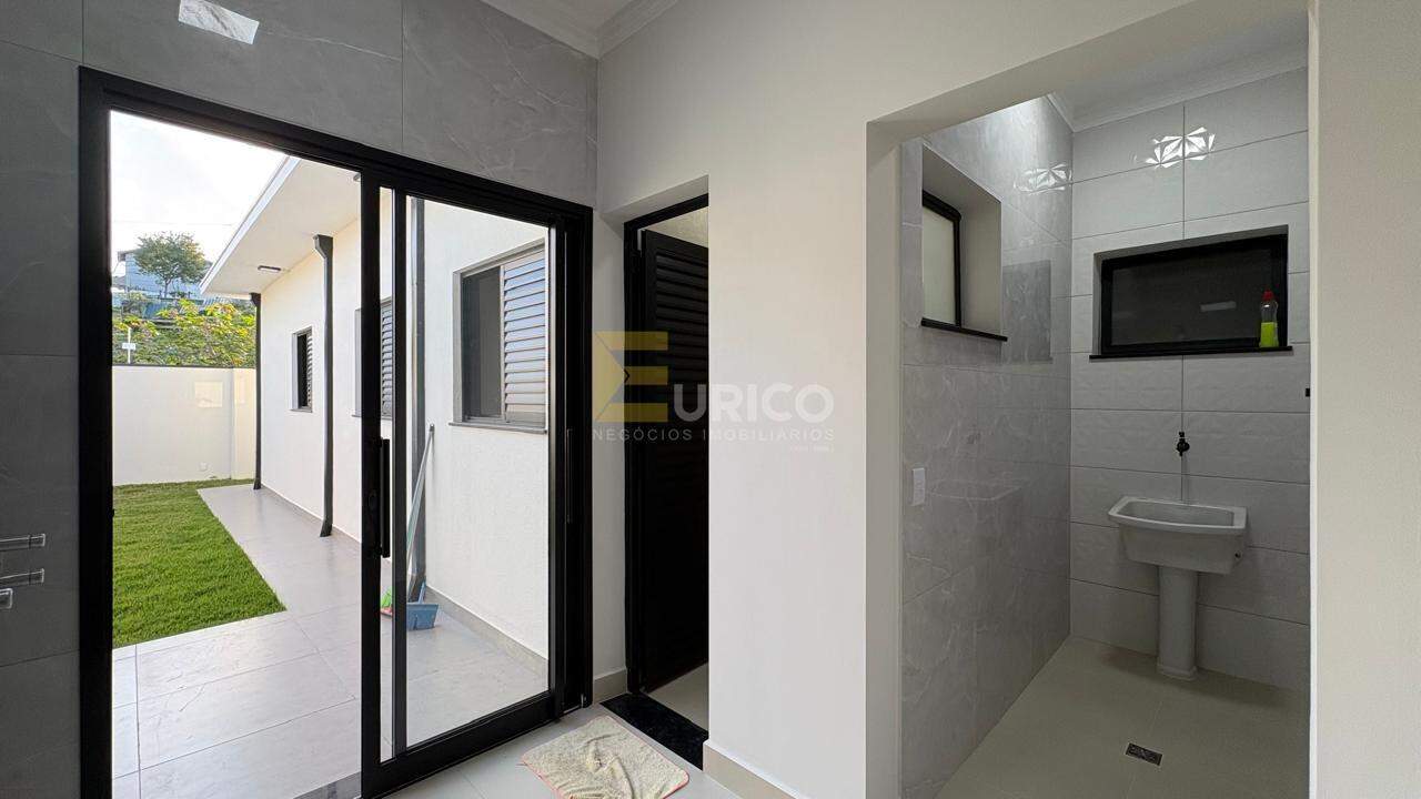 Casa à venda no Bosque em Vinhedo/SP: LAVANDERIA