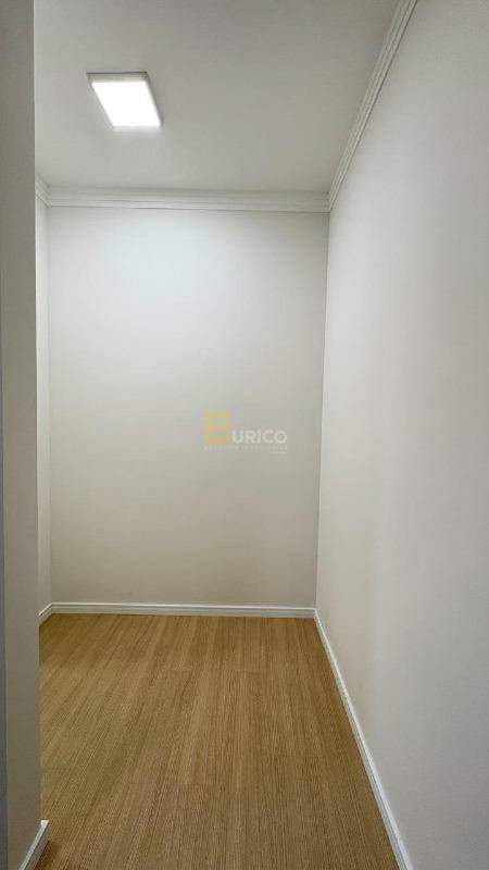 Casa à venda no Bosque em Vinhedo/SP: SUÍTE MASTER CLOSET