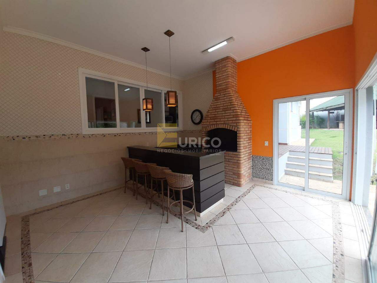 Casa em condomínio à venda no Condomínio Portal do Lago em Valinhos/SP: 