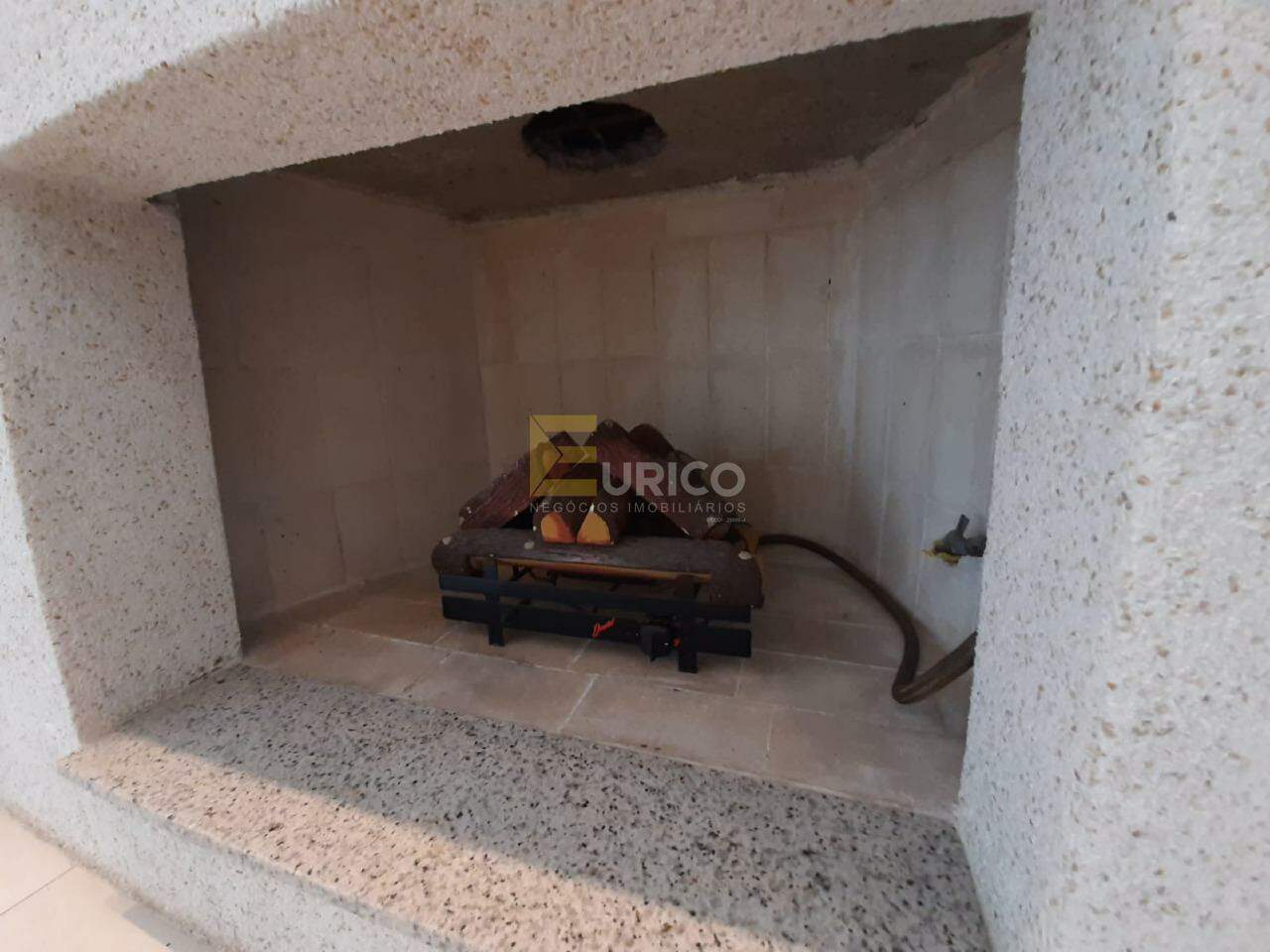 Casa em condomínio à venda no Condomínio Portal do Lago em Valinhos/SP: 