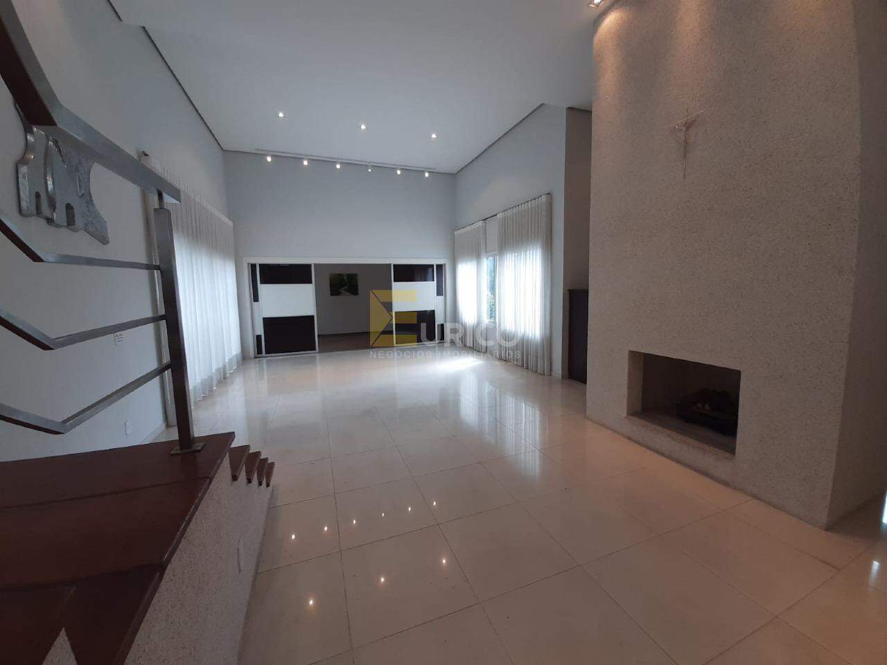 Casa em condomínio à venda no Condomínio Portal do Lago em Valinhos/SP: 