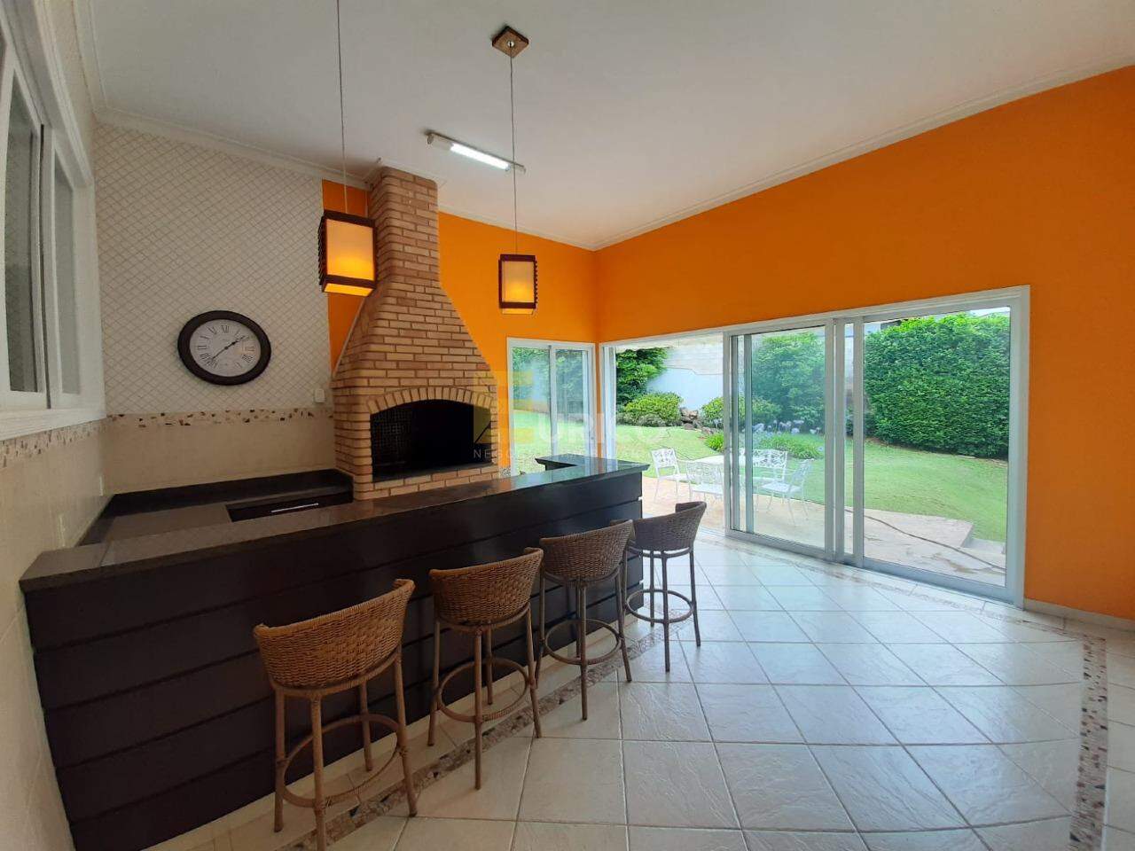 Casa em condomínio à venda no Condomínio Portal do Lago em Valinhos/SP: 