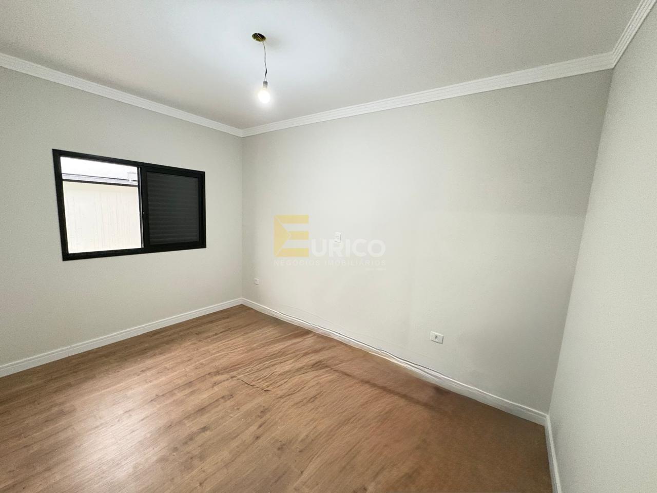 Casa à venda no Bosque em Vinhedo/SP: 1º QUARTO