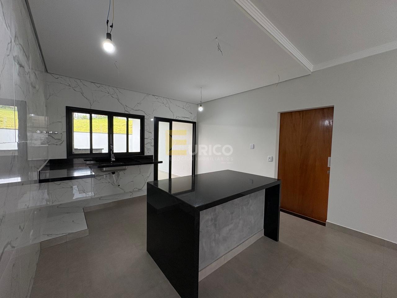 Casa à venda no Bosque em Vinhedo/SP: COZINHA