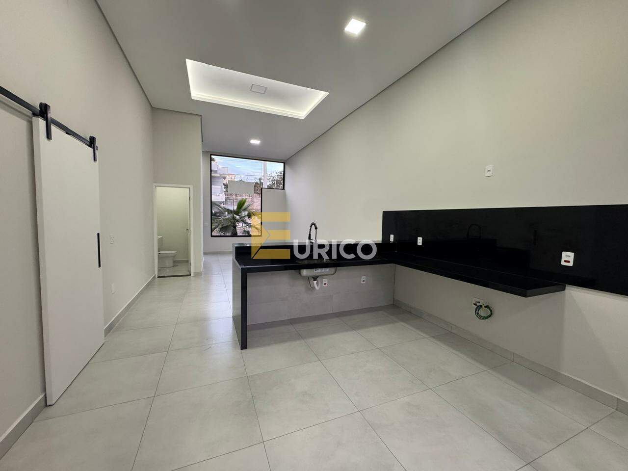 Casa em condomínio à venda no Jardim Novo Horizonte em Sorocaba/SP: 