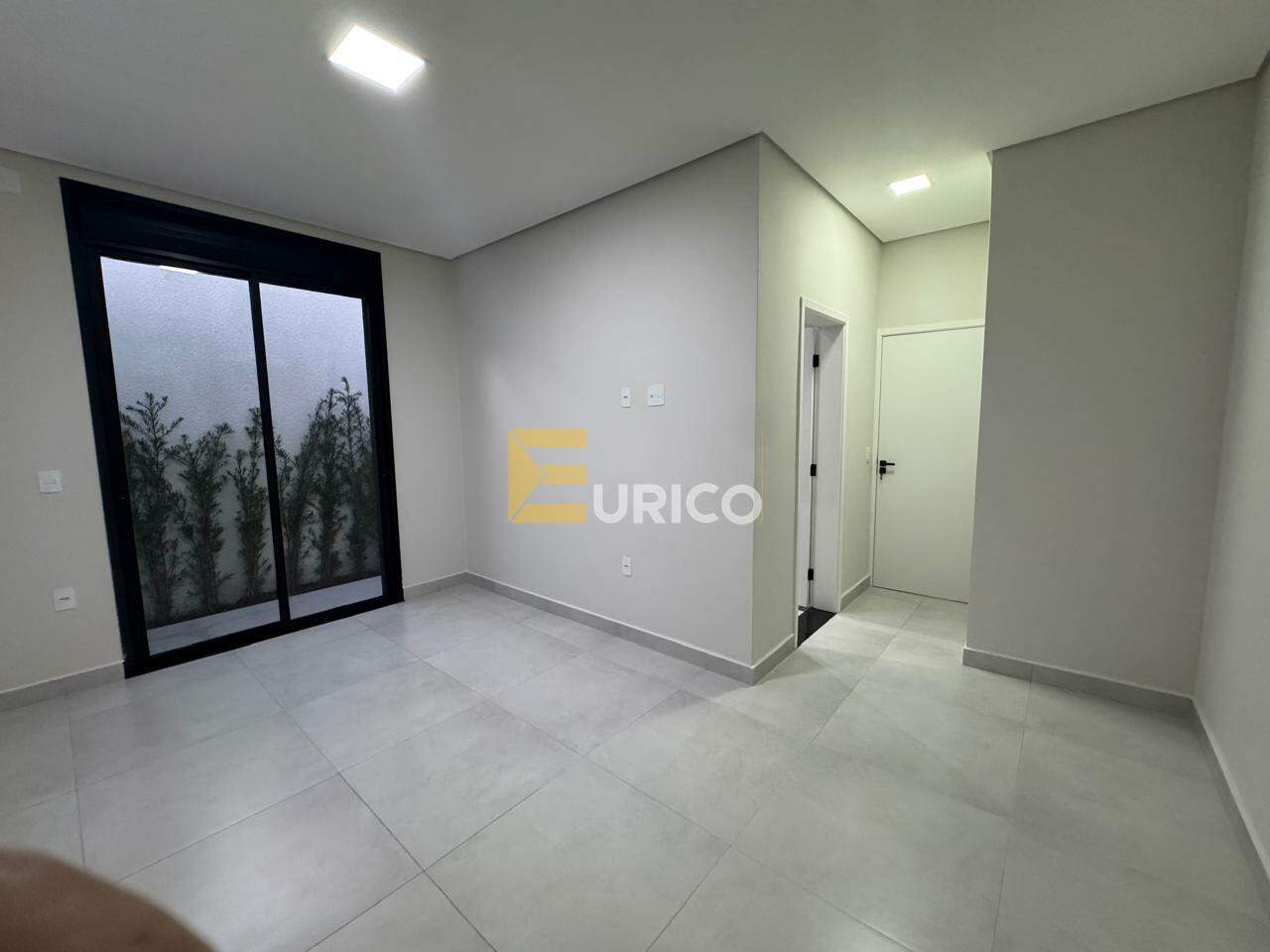 Casa em condomínio à venda no Jardim Novo Horizonte em Sorocaba/SP: 