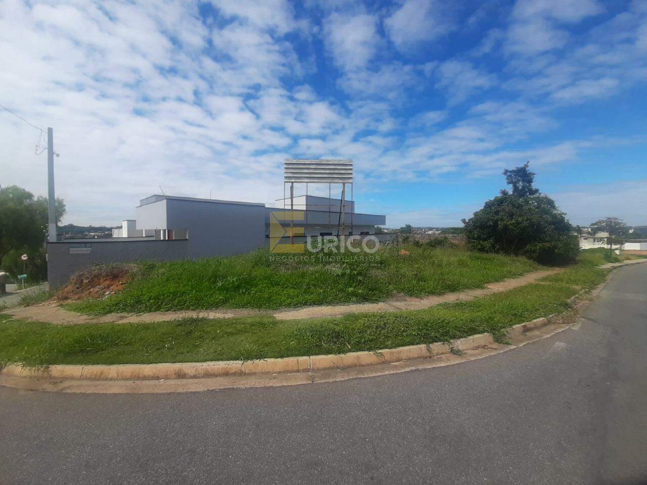 Terreno à venda no Bosque em Vinhedo/SP: 