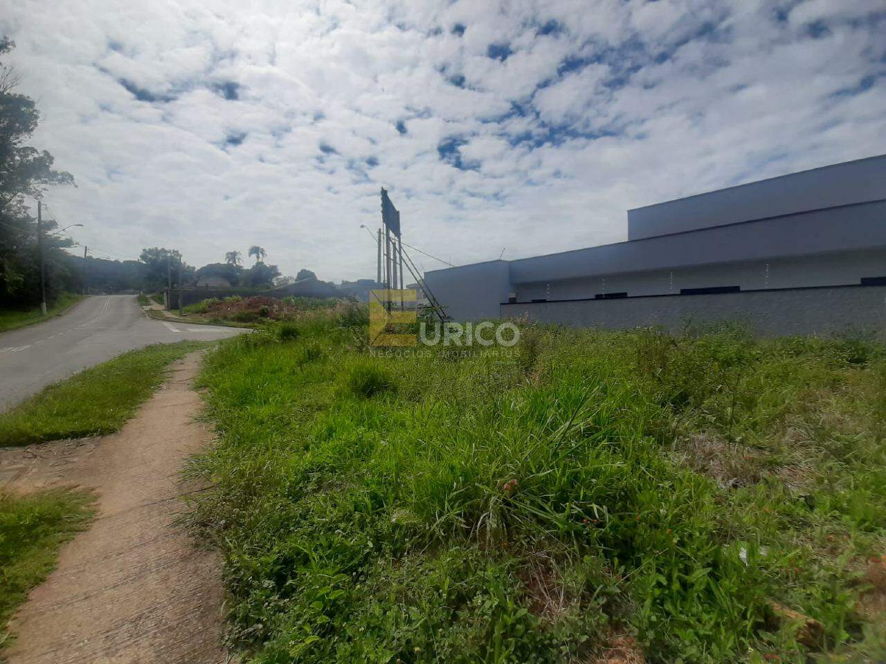 Terreno à venda no Bosque em Vinhedo/SP: 