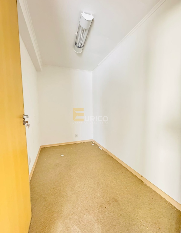 Sala à venda no Condomínio Edifício Palácio Do Comercio em Jundiaí/SP: 