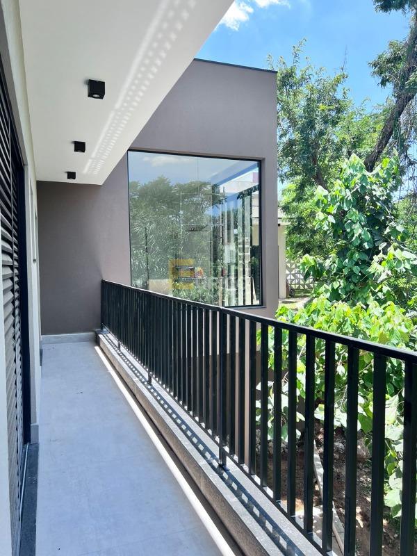 Casa em condomínio à venda no Condomínio Reserva do Itamaracá em Valinhos/SP: