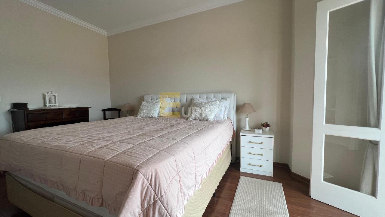 Casa à venda no JARDIM NOVO HORIZONTE em Valinhos/SP: 