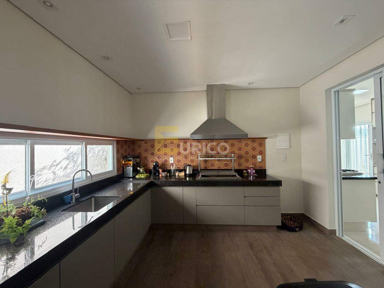 Casa em condomínio à venda no Condomínio Morada das Nascentes em Valinhos/SP: 