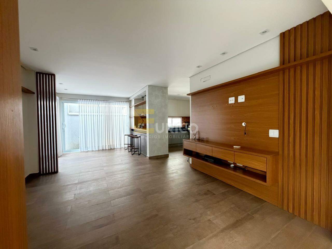 Casa em condomínio à venda no Condomínio Morada das Nascentes em Valinhos/SP: 