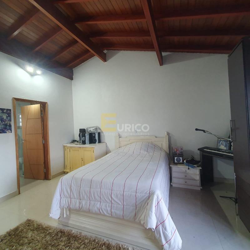 Casa à venda no RESIDENCIAL SÃO LUIZ em Valinhos/SP: 