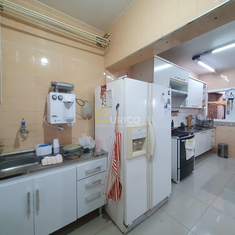 Casa à venda no RESIDENCIAL SÃO LUIZ em Valinhos/SP: 