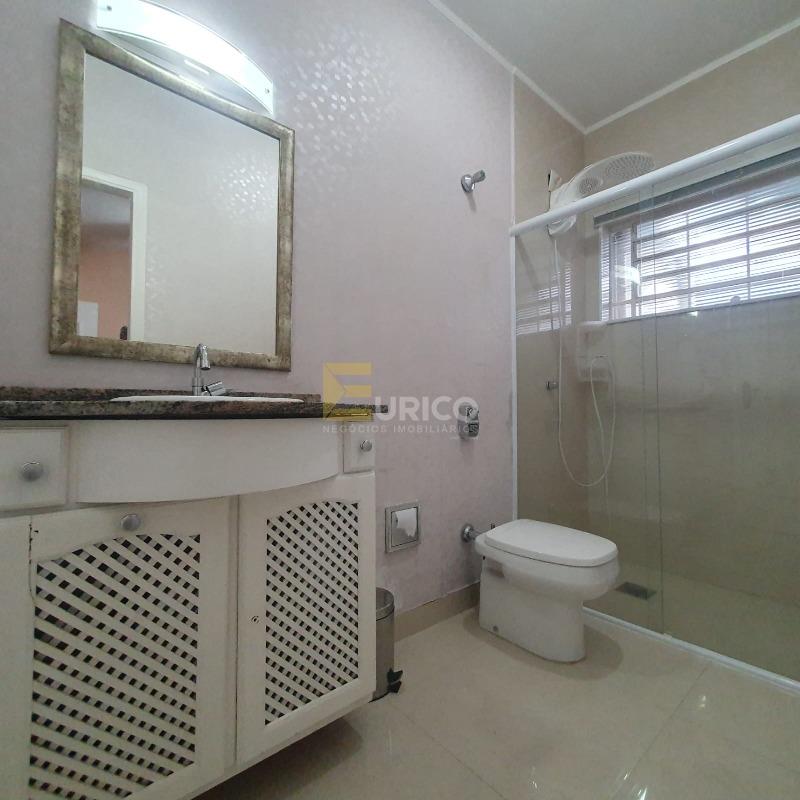 Casa à venda no RESIDENCIAL SÃO LUIZ em Valinhos/SP: 