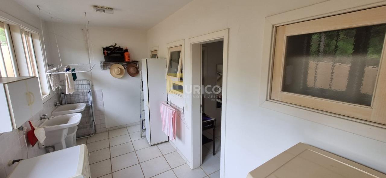 Casa em condomínio à venda no Condomínio Vale da Santa Fé em Vinhedo/SP: