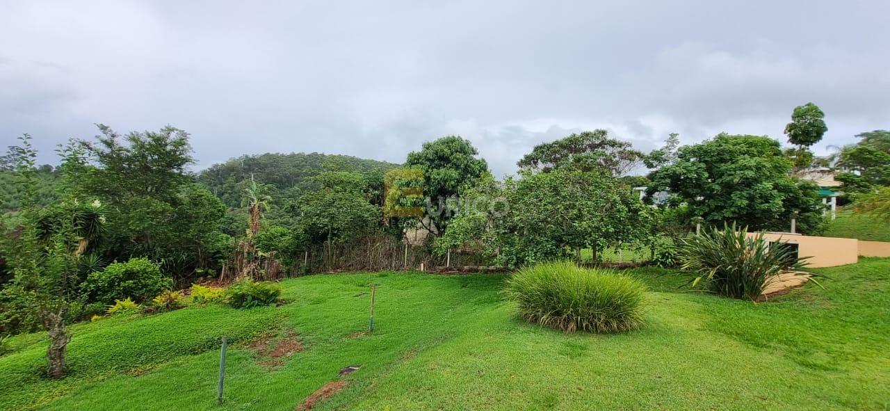 Casa em condomínio à venda no Condomínio Vale da Santa Fé em Vinhedo/SP: