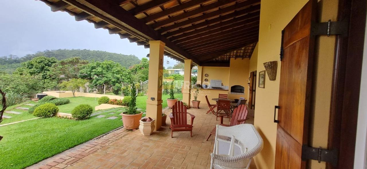 Casa em condomínio à venda no Condomínio Vale da Santa Fé em Vinhedo/SP: