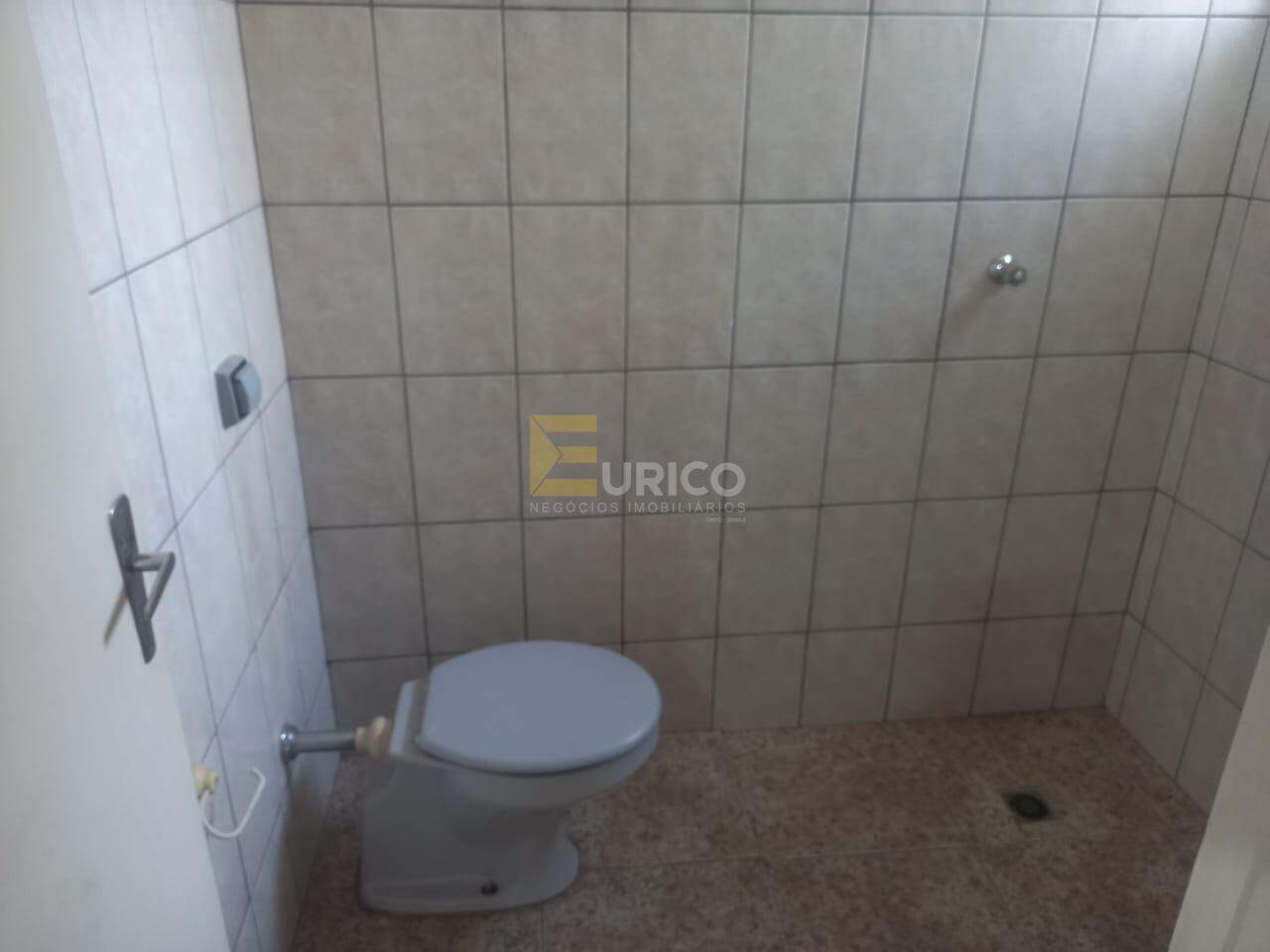 Salão para aluguel no Centro em Vinhedo/SP: 