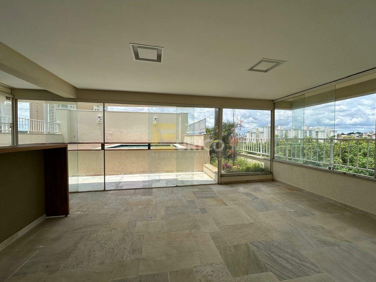 Apartamento à venda no Condomínio Bougainville em Campinas/SP: