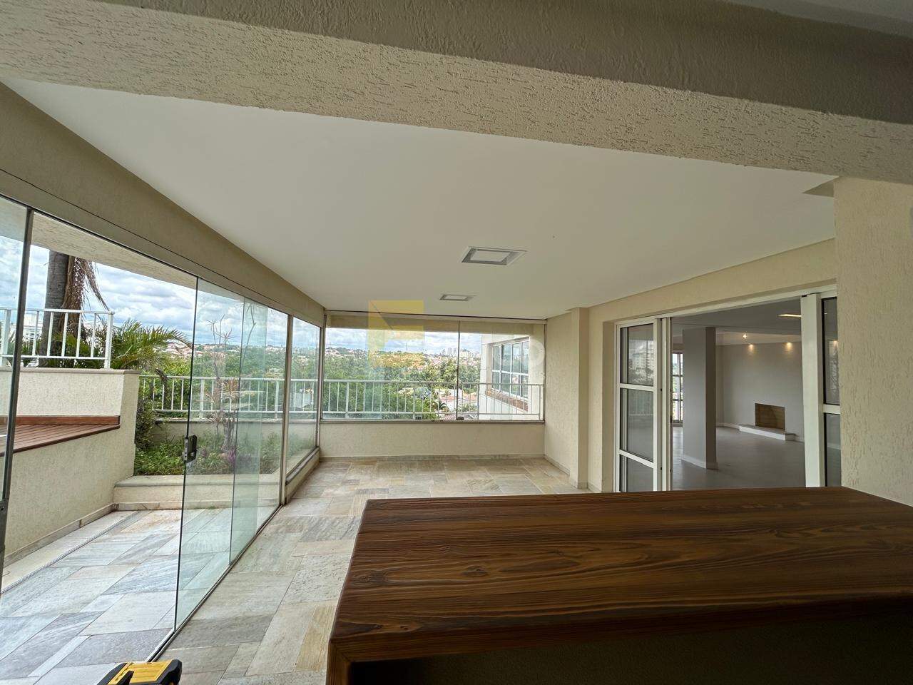 Apartamento à venda no Condomínio Bougainville em Campinas/SP: