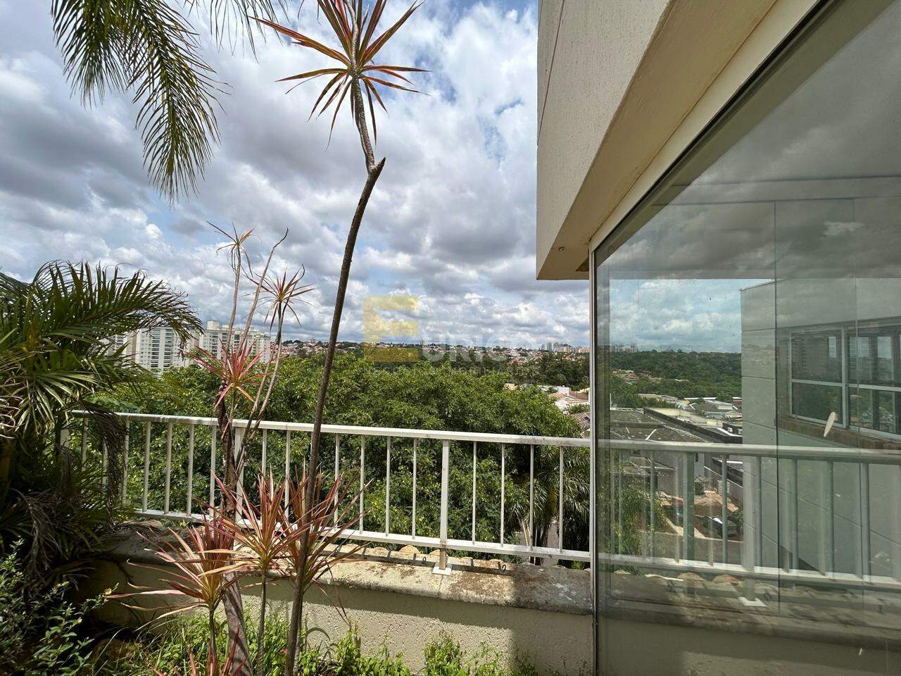 Apartamento à venda no Condomínio Bougainville em Campinas/SP: