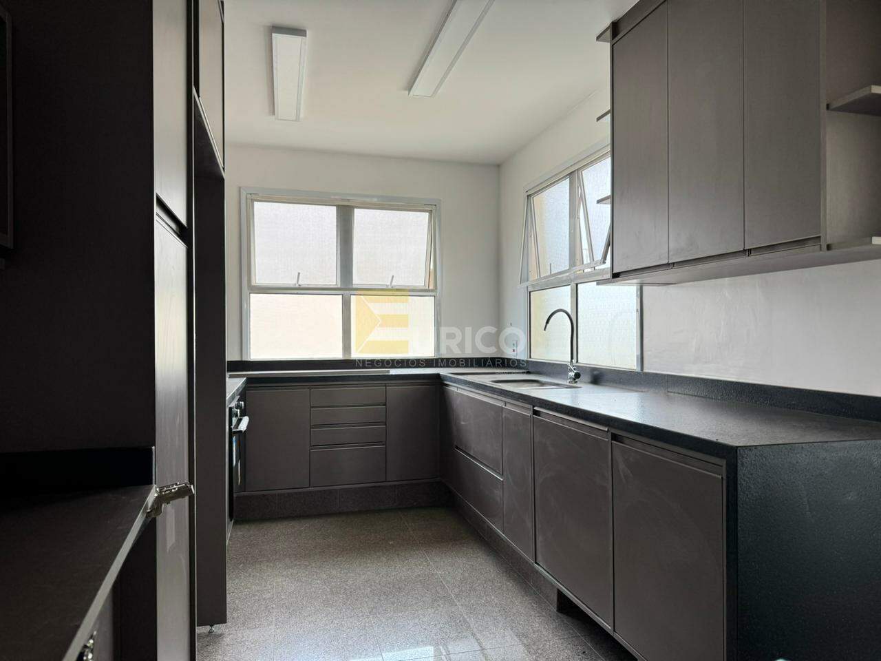 Apartamento à venda no Condomínio Bougainville em Campinas/SP: