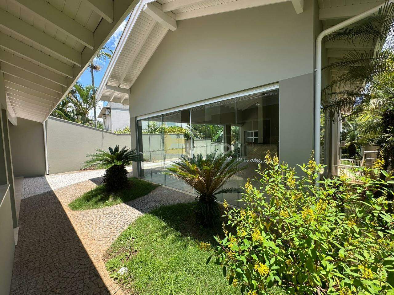 Casa em condomínio para aluguel no Condomínio Alpes de Vinhedo em Vinhedo/SP: 