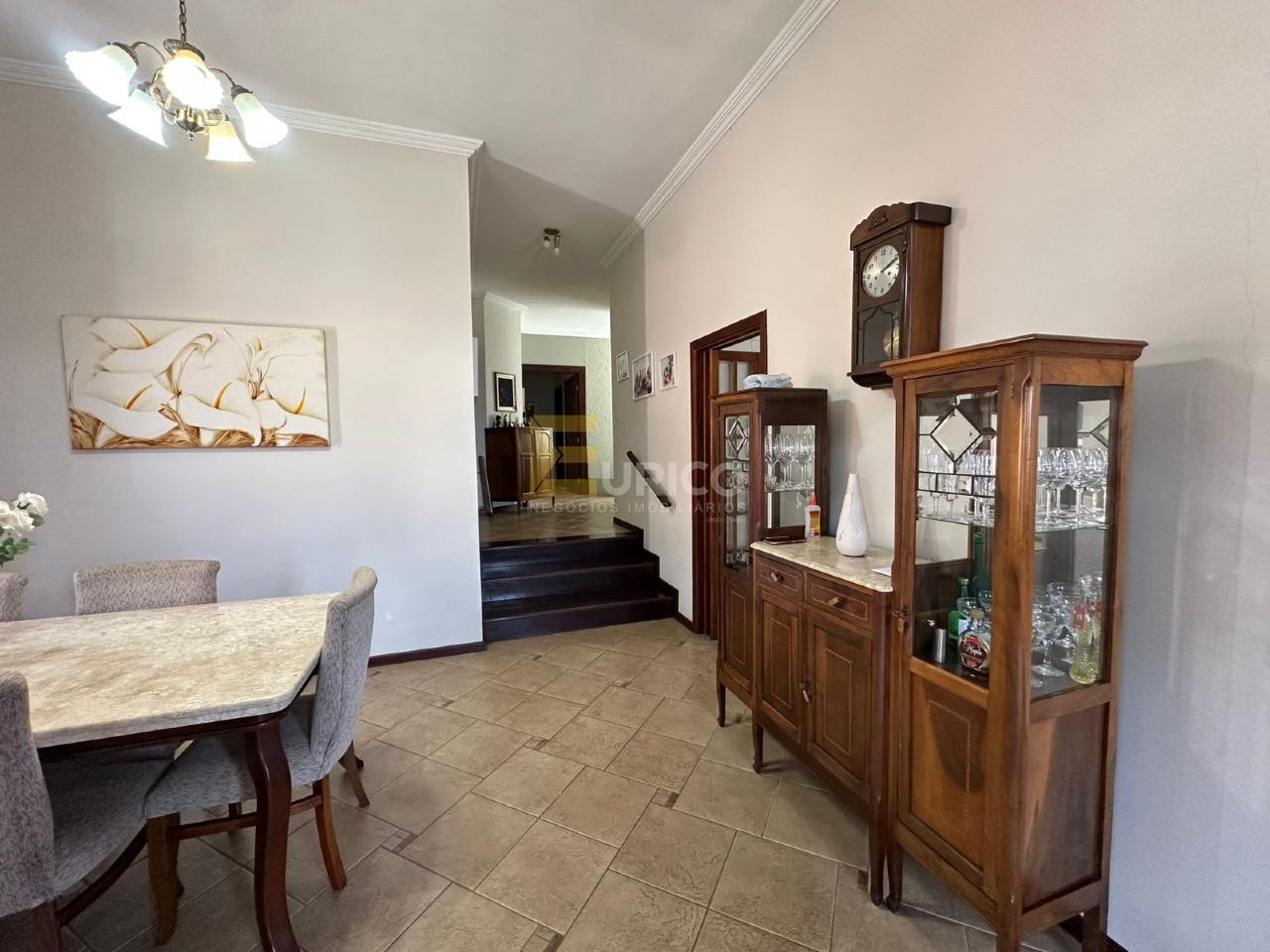 Casa em condomínio à venda no Condomínio Recanto dos Paturis em Vinhedo/SP: 