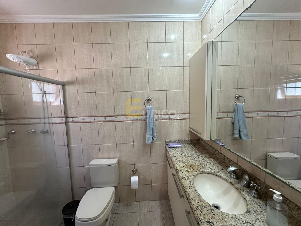 Casa em condomínio à venda no Condomínio Recanto dos Paturis em Vinhedo/SP: 