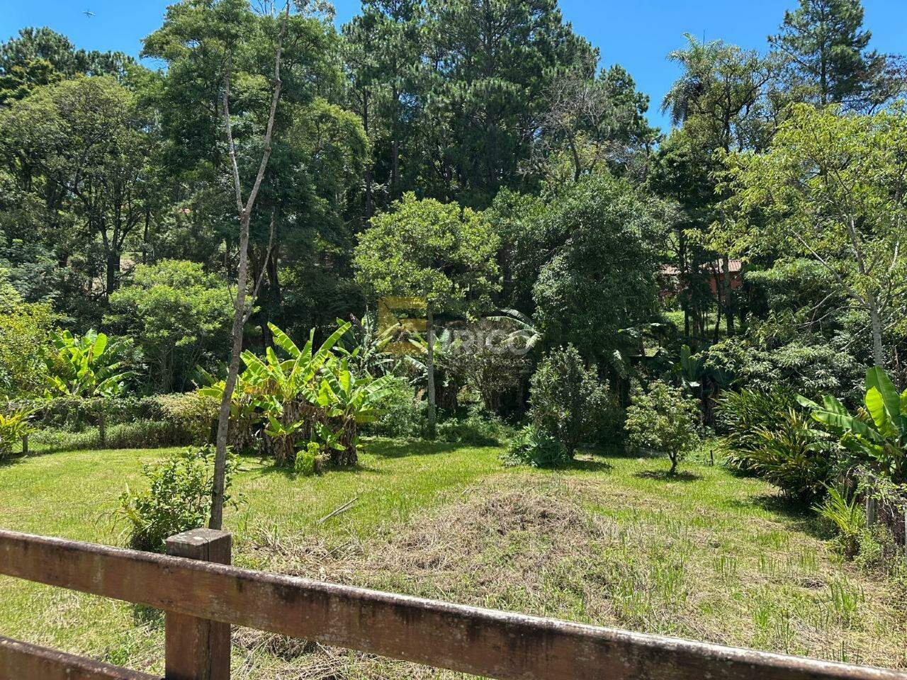 Casa em condomínio à venda no Condomínio Vale da Santa Fé em Vinhedo/SP: 
