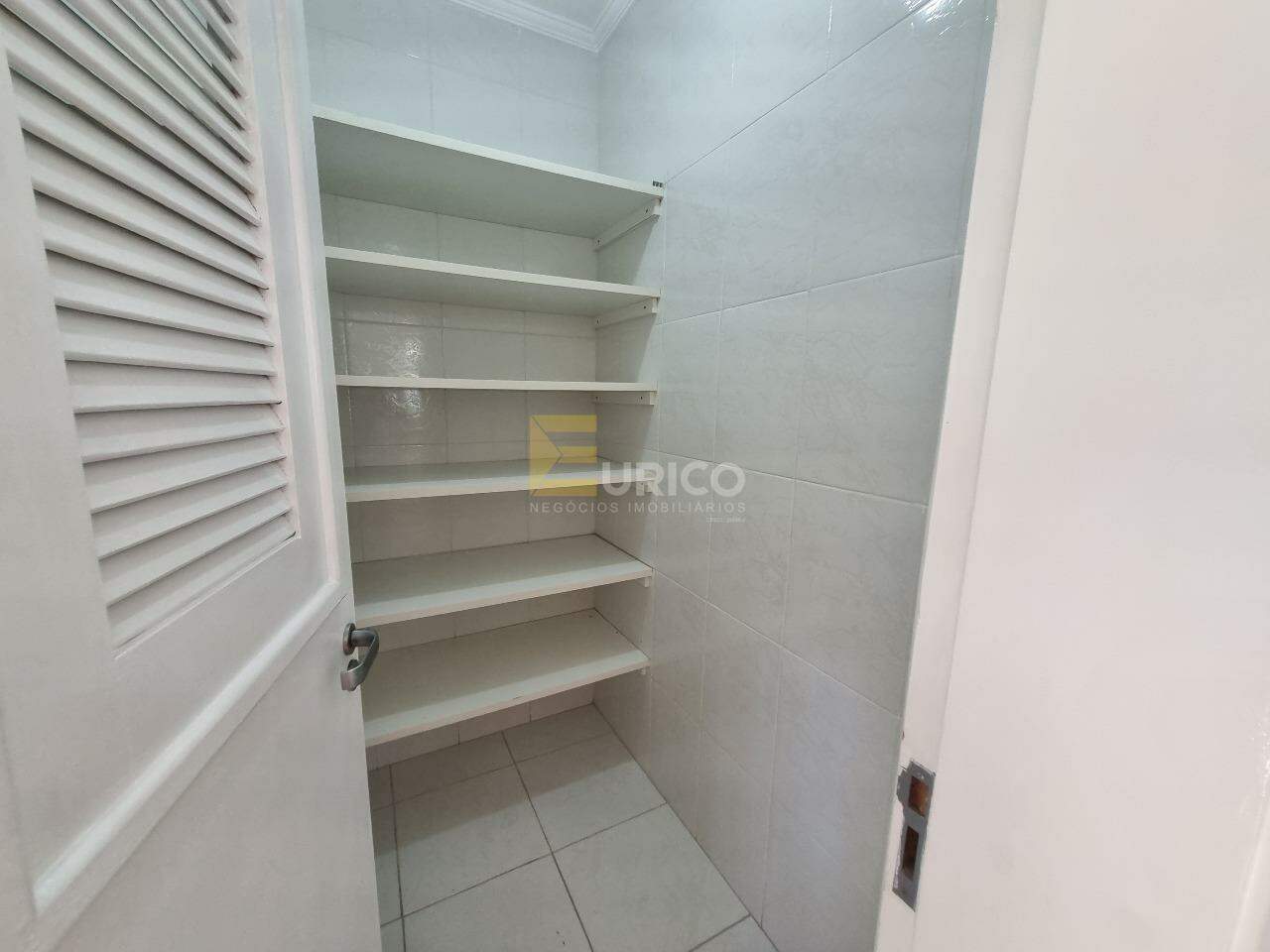 Casa em condomínio à venda no Condomínio Terras de São Francisco em Vinhedo/SP: 