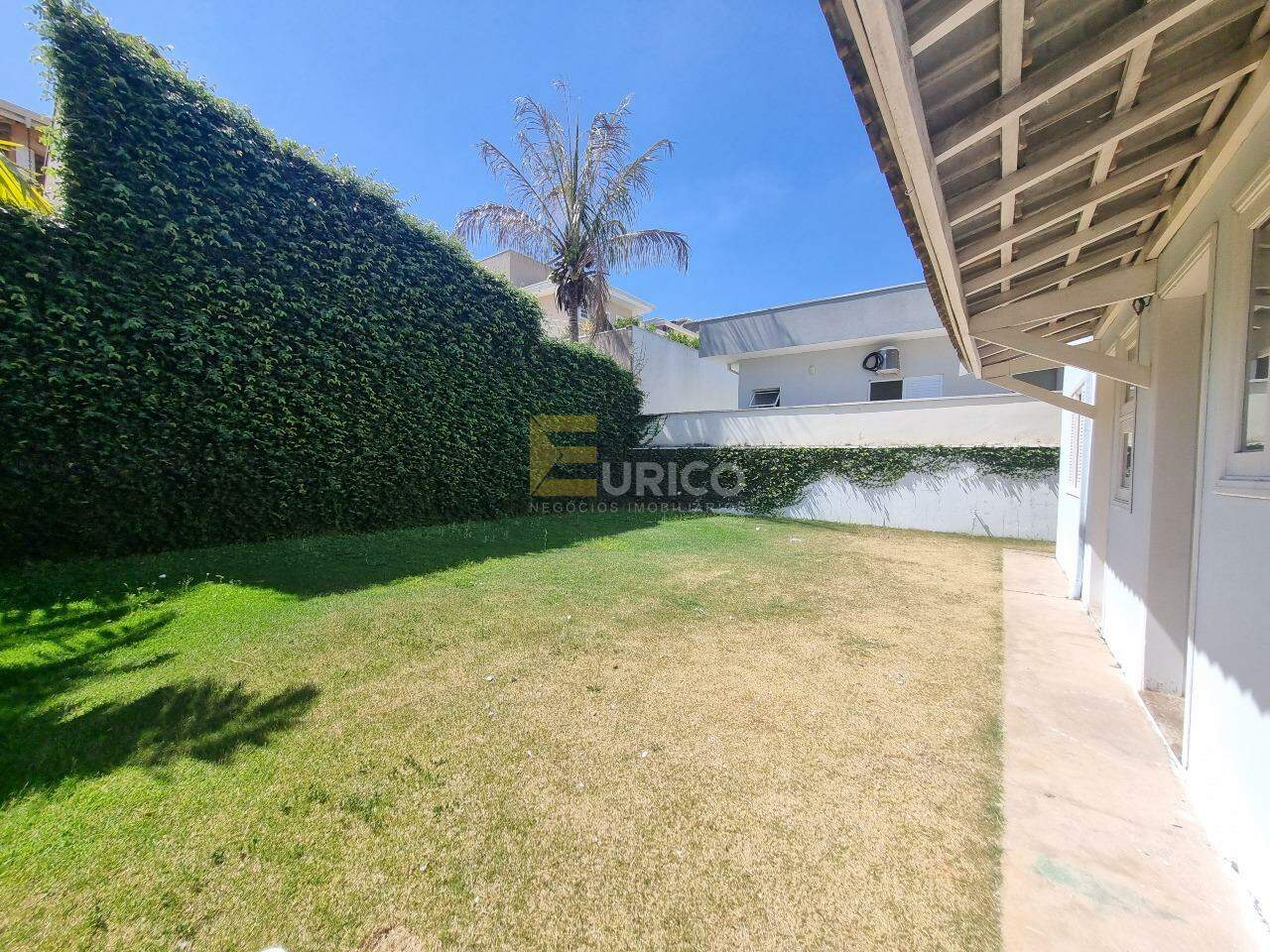 Casa em condomínio à venda no Condomínio Terras de São Francisco em Vinhedo/SP: 