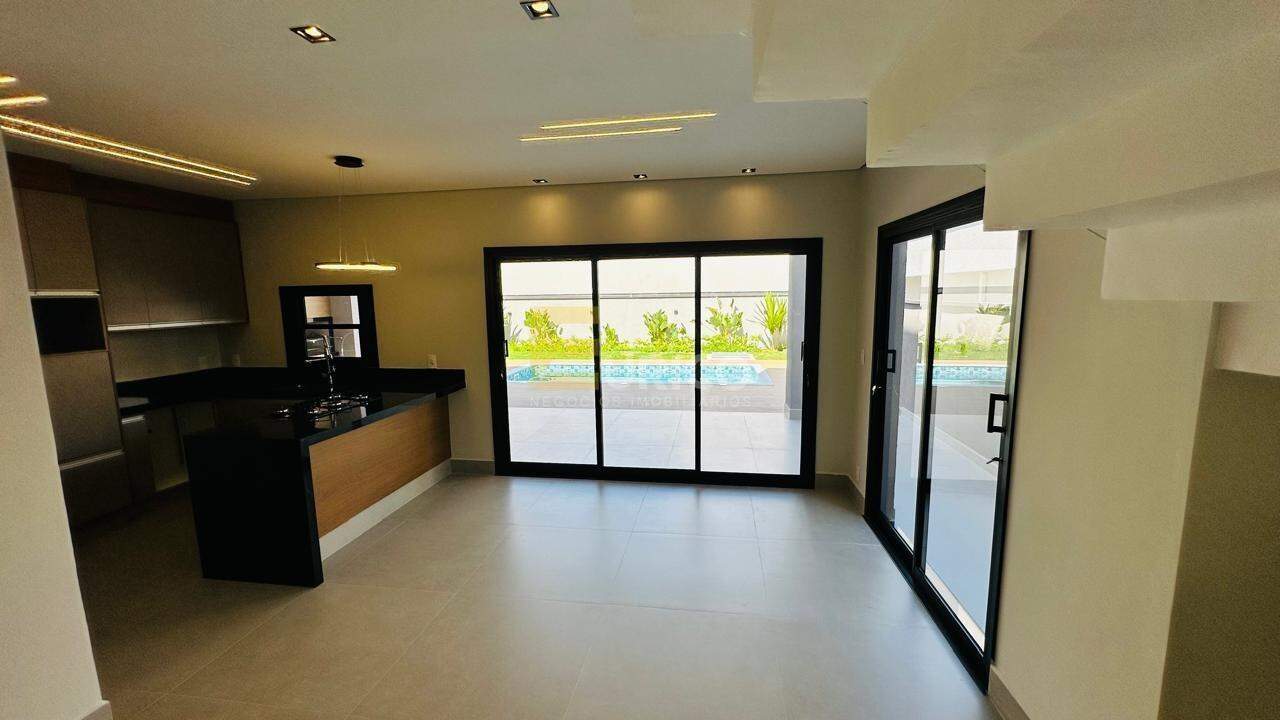 Casa em condomínio à venda no Condomínio Residencial Villa do Sol em Valinhos/SP: