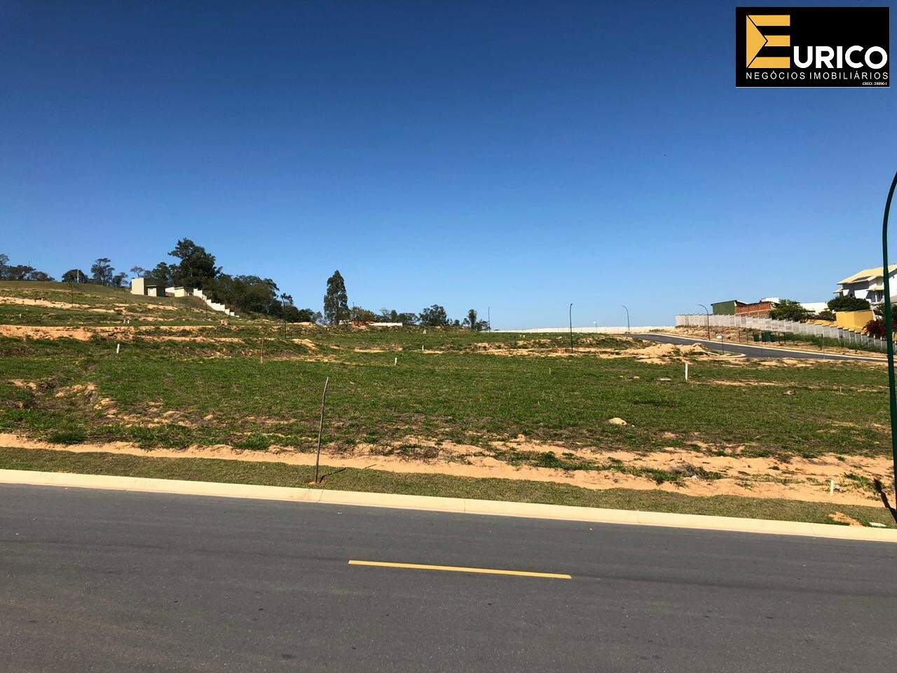 Terreno à venda no Condomínio Arboretum em Vinhedo/SP: Foto 01