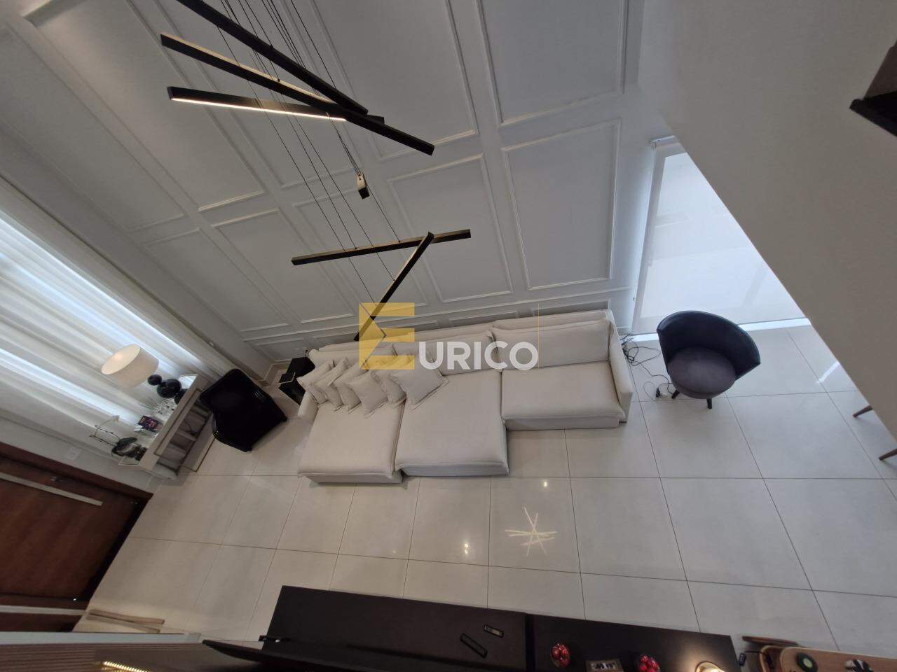 Casa em condomínio à venda no Jardim Celani em Salto/SP: 