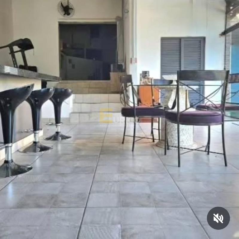 Casa em condomínio à venda no Marambaia em Vinhedo/SP: