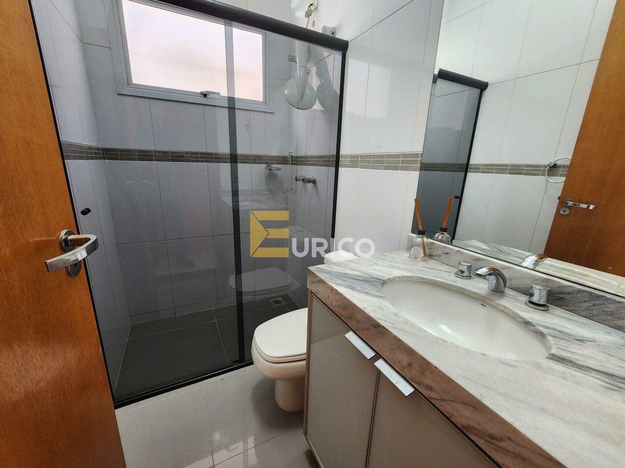 Casa em condomínio à venda no Itapeva em Votorantim/SP: 