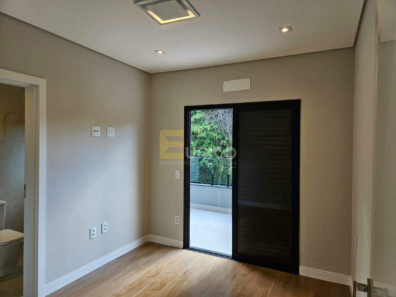 Casa em condomínio à venda no Condomínio Residencial Bosque da Mata em Valinhos/SP: