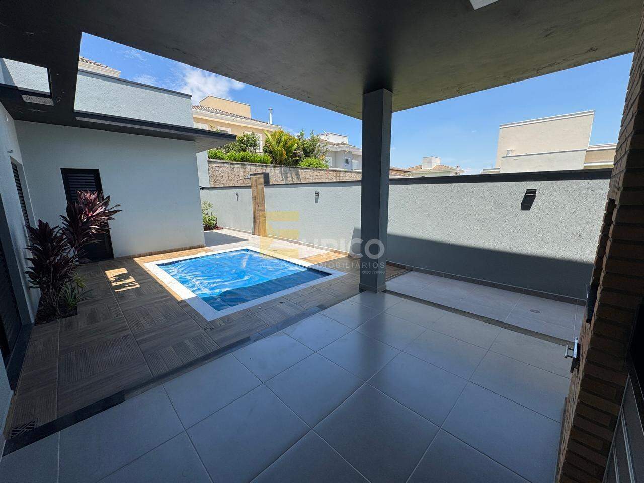 Casa em condomínio à venda no Condomínio Portal do Jequitibá em Valinhos/SP: 