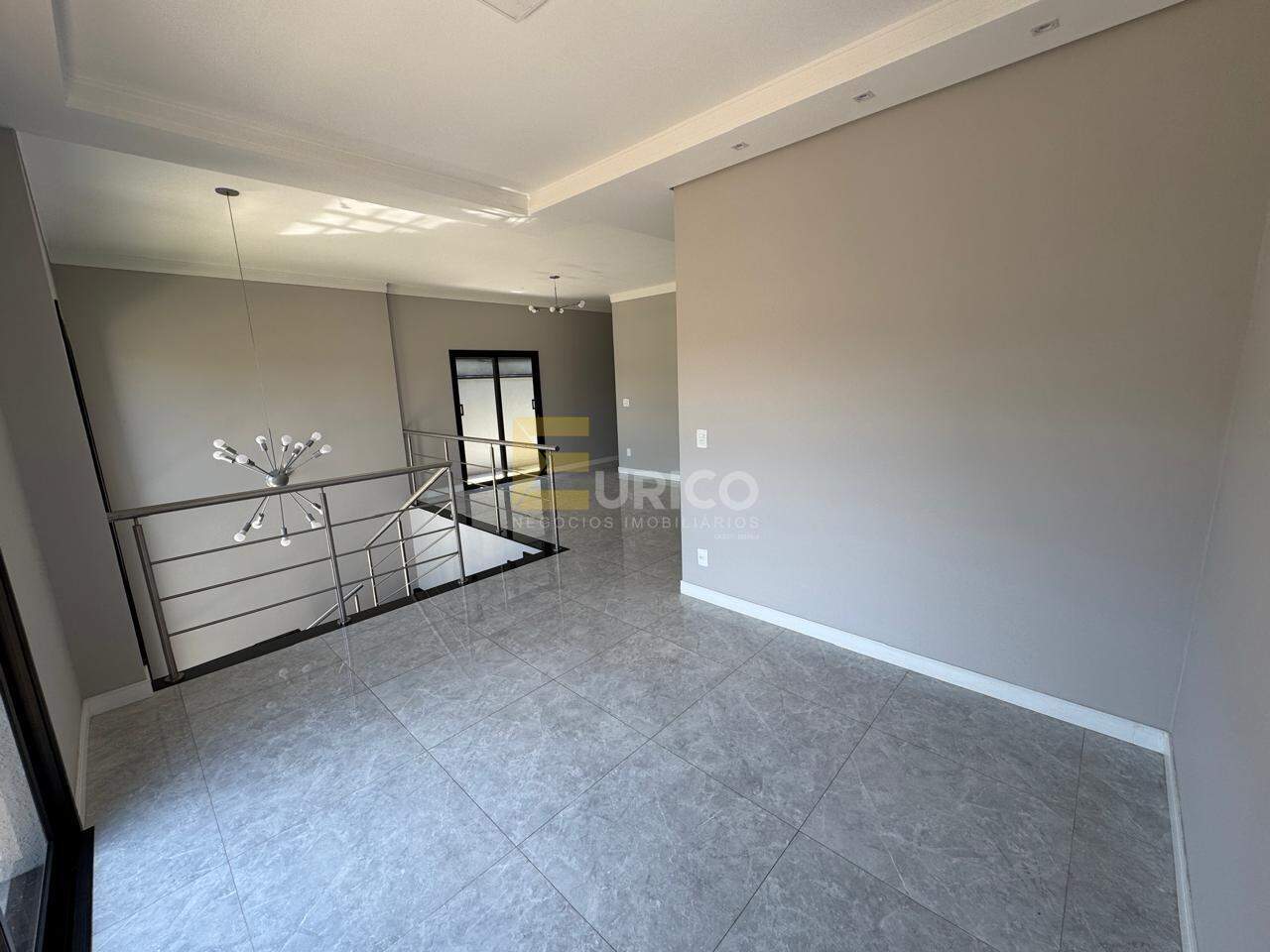 Casa em condomínio à venda no Condomínio Portal do Jequitibá em Valinhos/SP: 