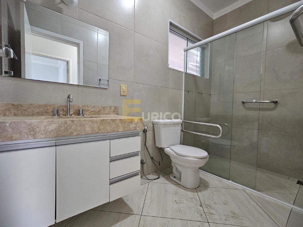 Casa em condomínio para aluguel no Condomínio Portal do Jequitibá em Valinhos/SP: 