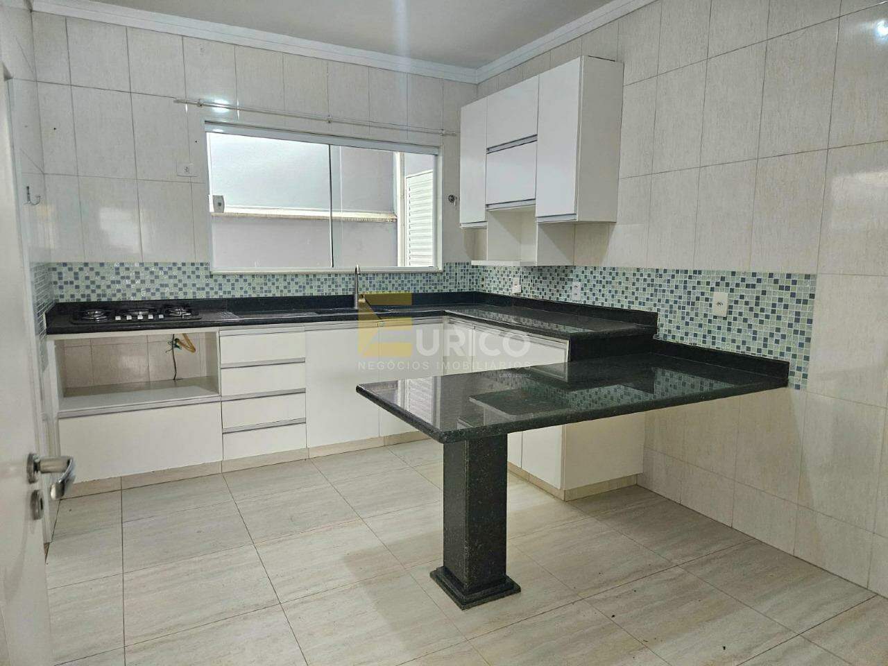 Casa em condomínio para aluguel no Condomínio Portal do Jequitibá em Valinhos/SP: 