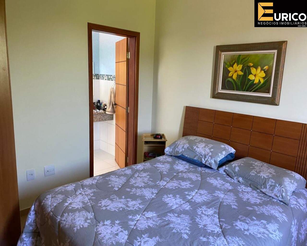 Casa em condomínio à venda no Condomínio Recanto Florido em Vinhedo/SP: Suíte