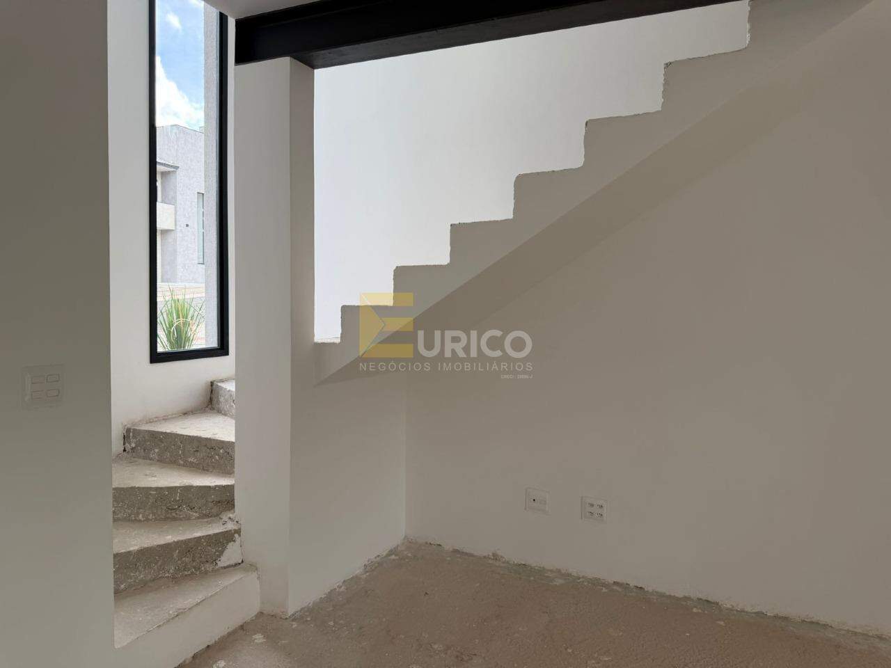 Casa em condomínio à venda no Condomínio Residencial Vila Gaia em Louveira/SP: 
