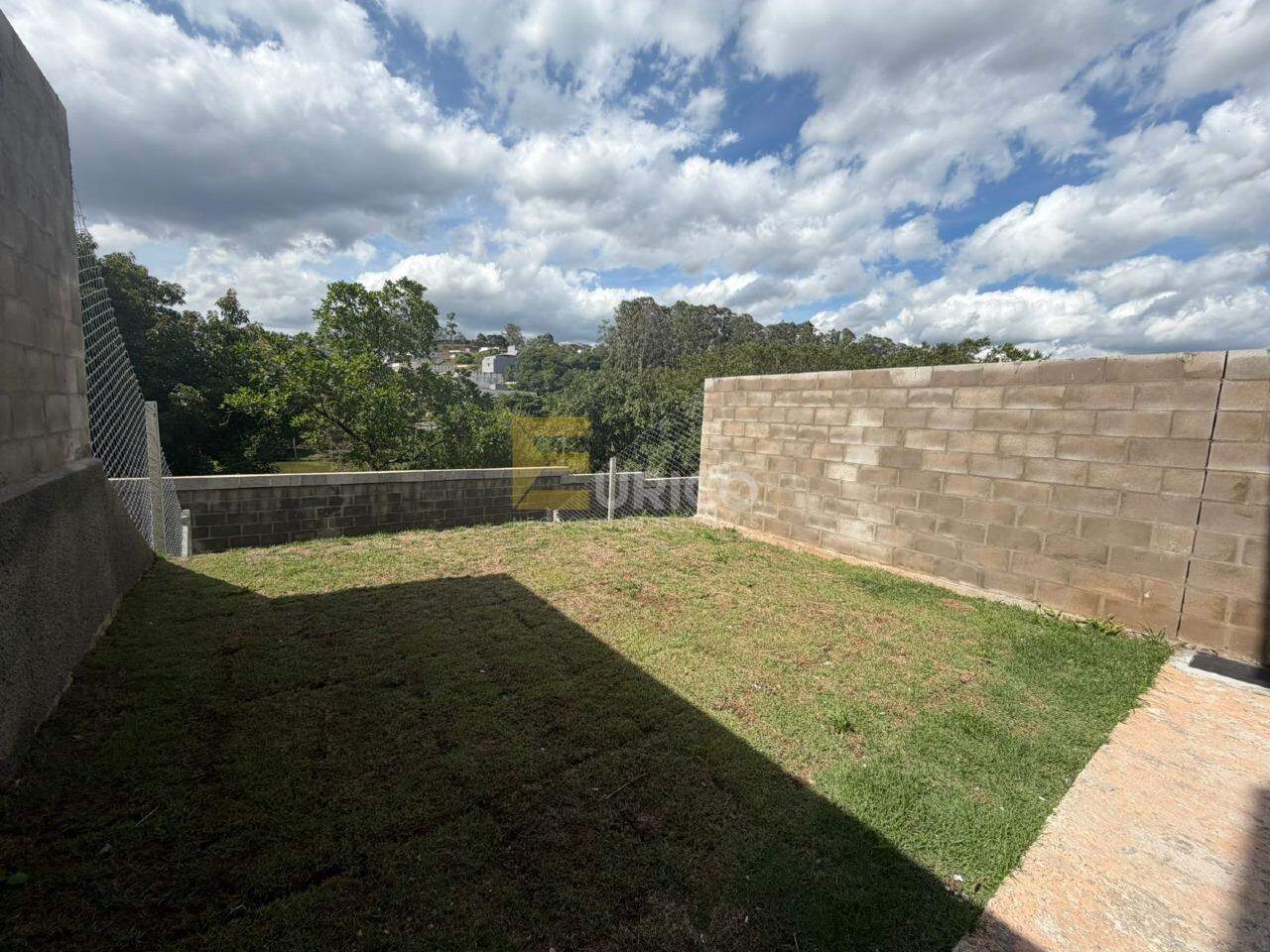Casa em condomínio à venda no Condomínio Residencial Vila Gaia em Louveira/SP: 