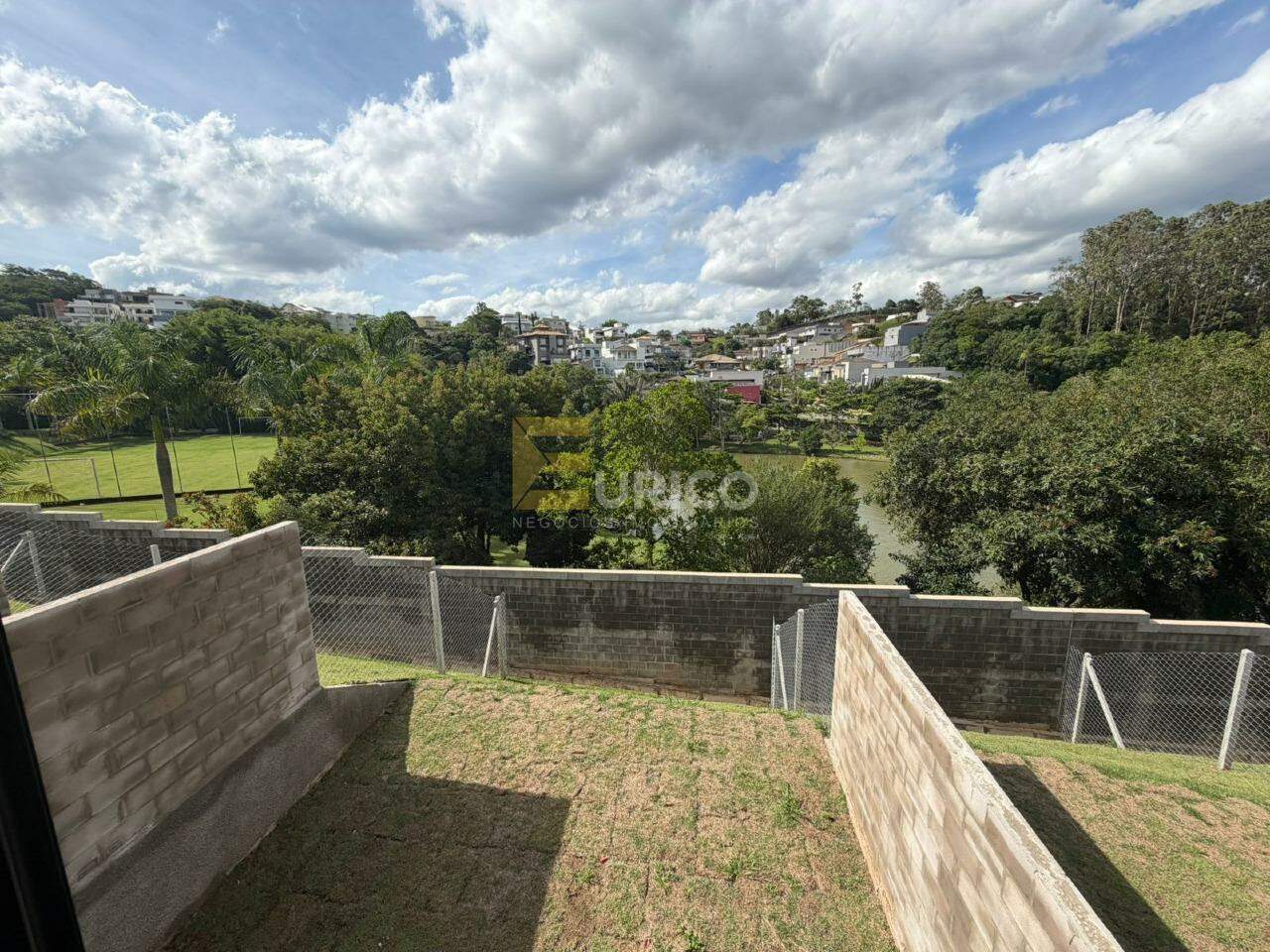 Casa em condomínio à venda no Condomínio Residencial Vila Gaia em Louveira/SP: 