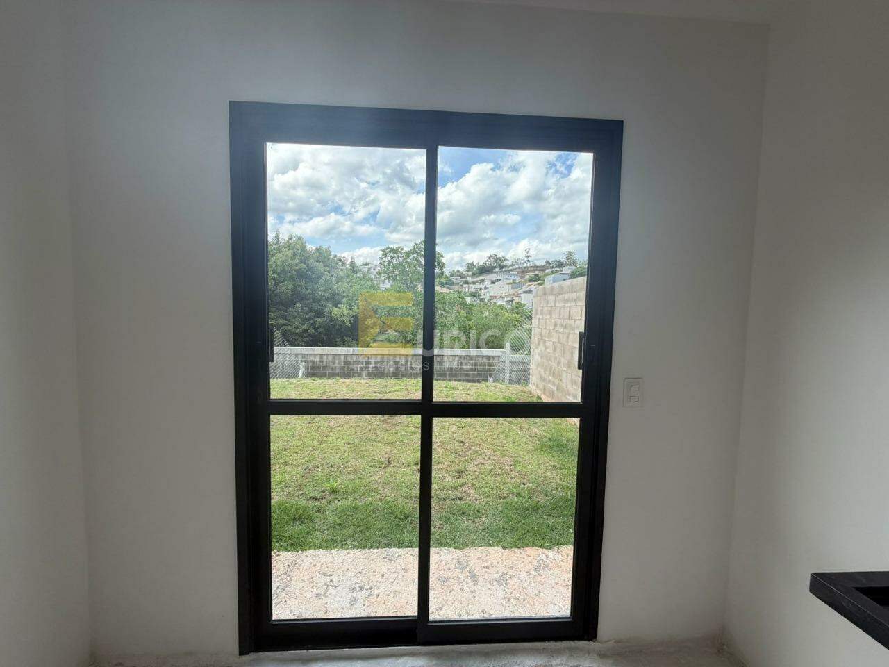 Casa em condomínio à venda no Condomínio Residencial Vila Gaia em Louveira/SP: 